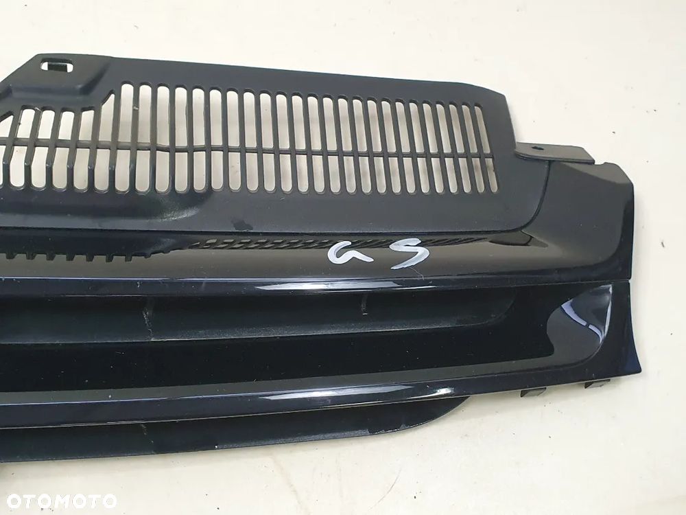 VW GOLF V  05-09 GRILL ATRAPA - 4