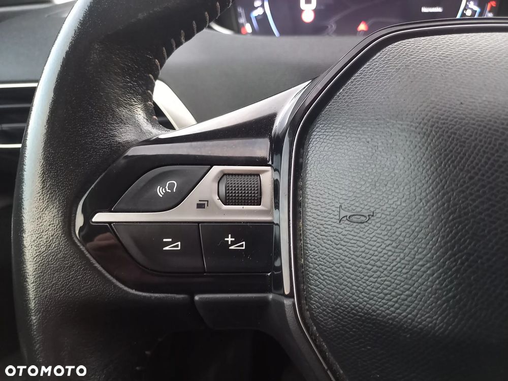 Peugeot 3008 BlueHDi 130 Stop & Start Active - 24
