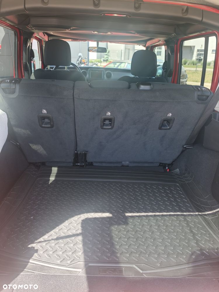 Jeep Wrangler Unlimited GME 2.0 Turbo 80th Anniversary - 9
