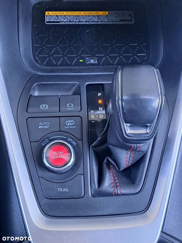 Toyota RAV4 - 18