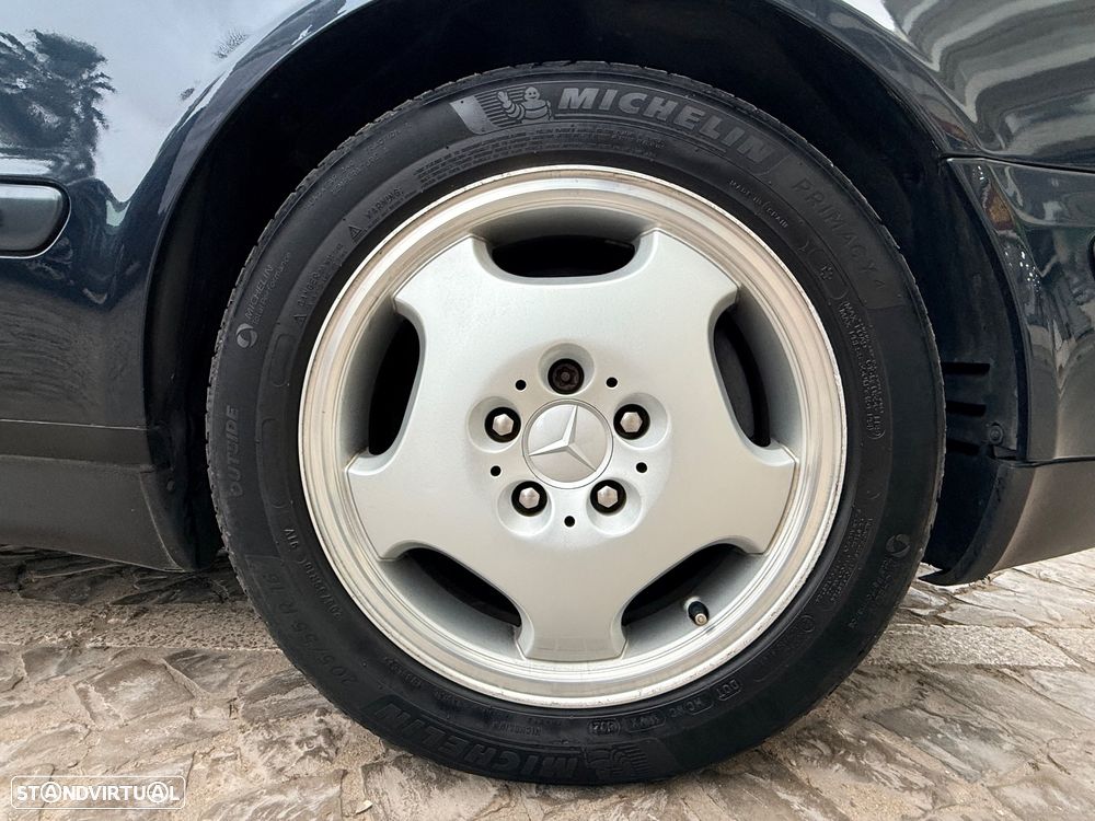 Mercedes-Benz CLK 230 - 16