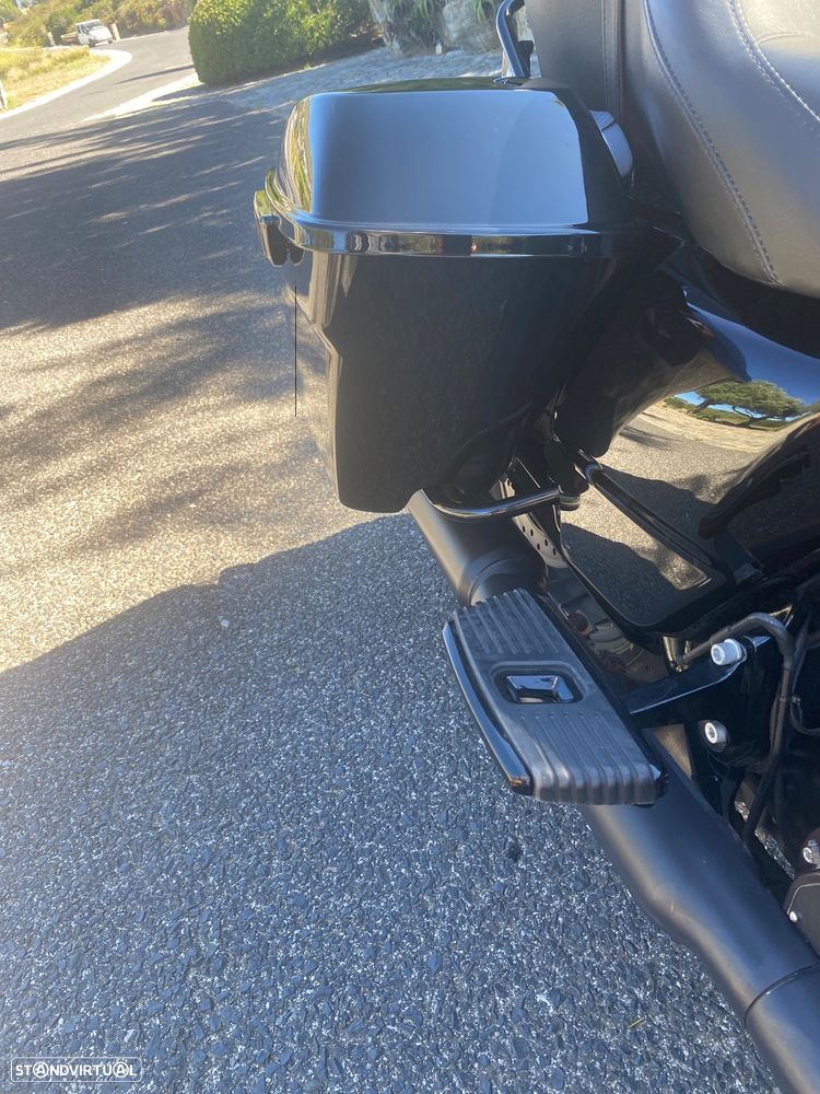 Harley-Davidson FLHR Road King Special - 9