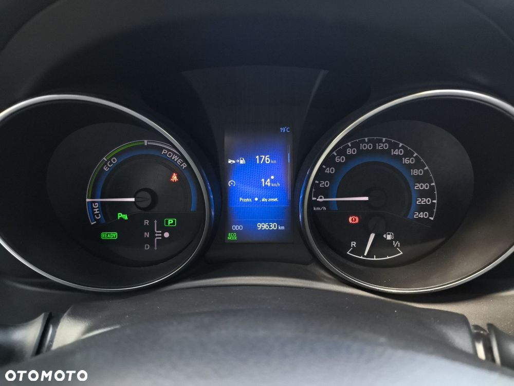 Toyota Auris - 18