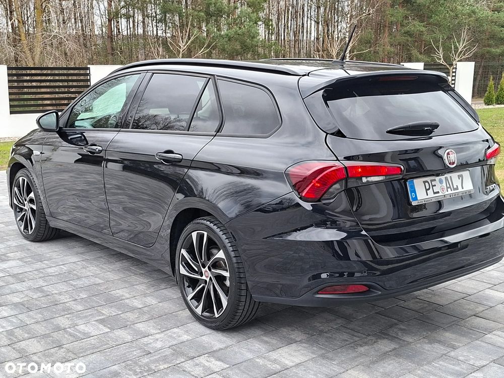 Fiat Tipo 1.4 T-Jet 16v S-Design - 4