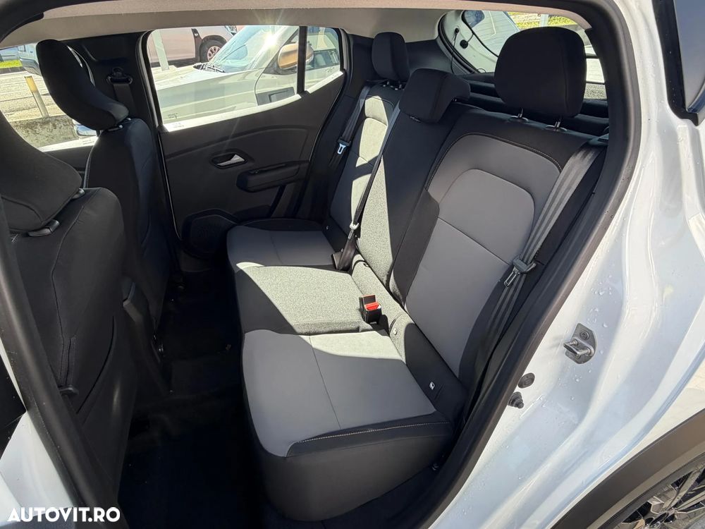 Dacia Sandero - 7