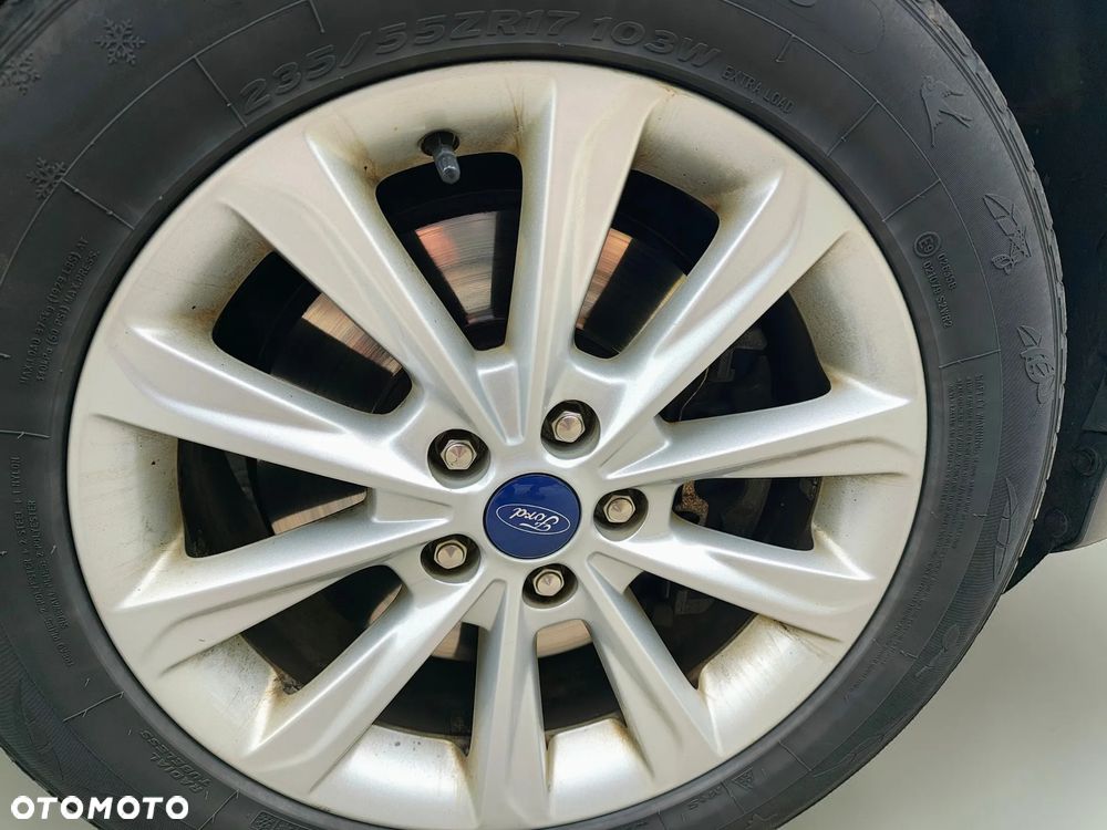 Ford Kuga 2.0 TDCi FWD Titanium - 8
