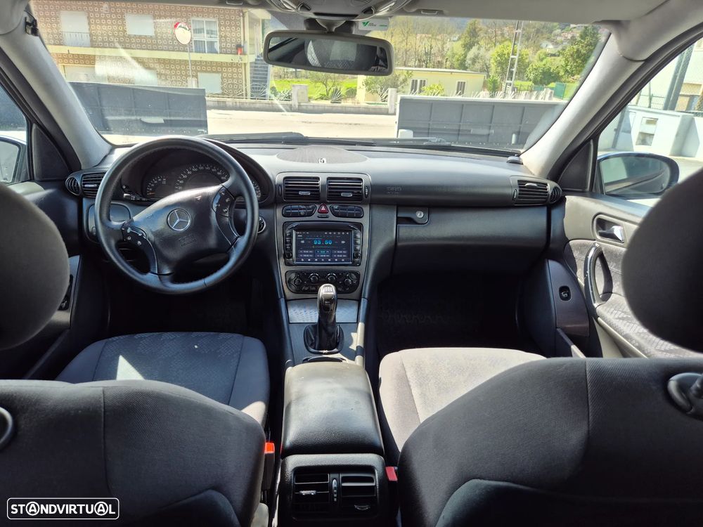 Mercedes-Benz C 200 CDi Avantgarde - 16