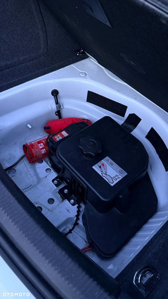 Audi A4 Limousine - 24