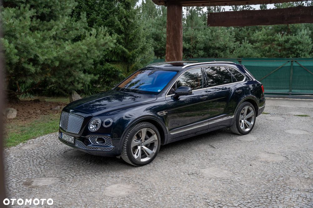 Bentley Bentayga W12 Mulliner - 4
