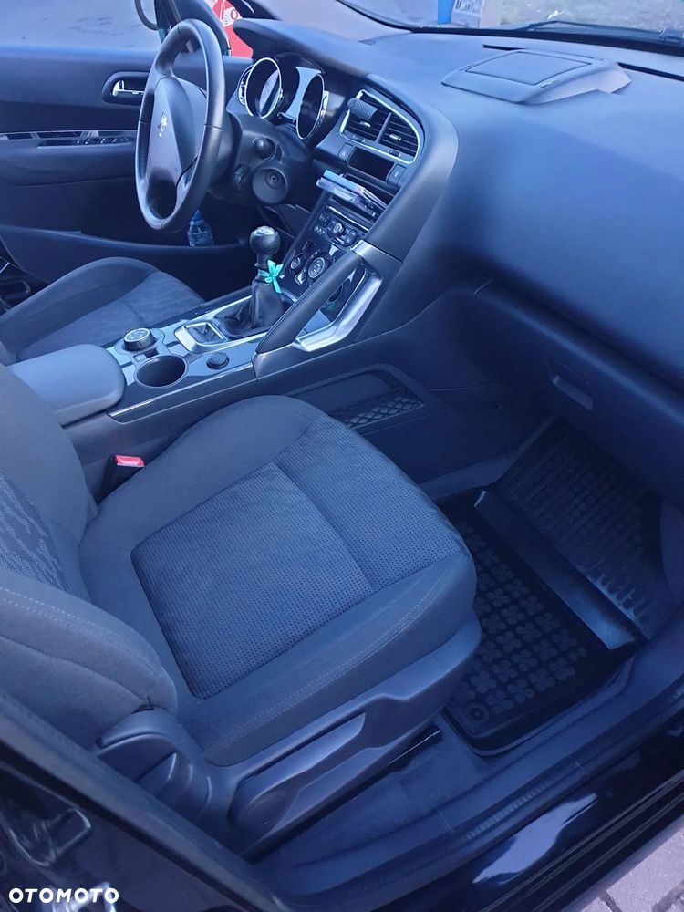 Peugeot 3008 1.6 HDi Active - 31