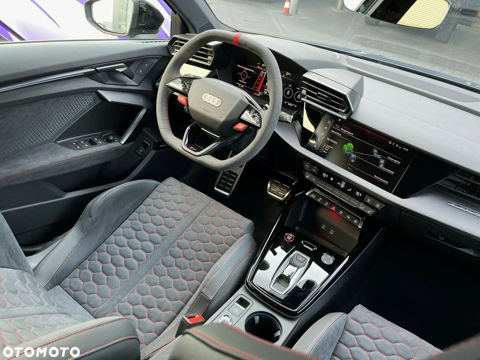 Audi RS3 TFSI Quattro S tronic - 26