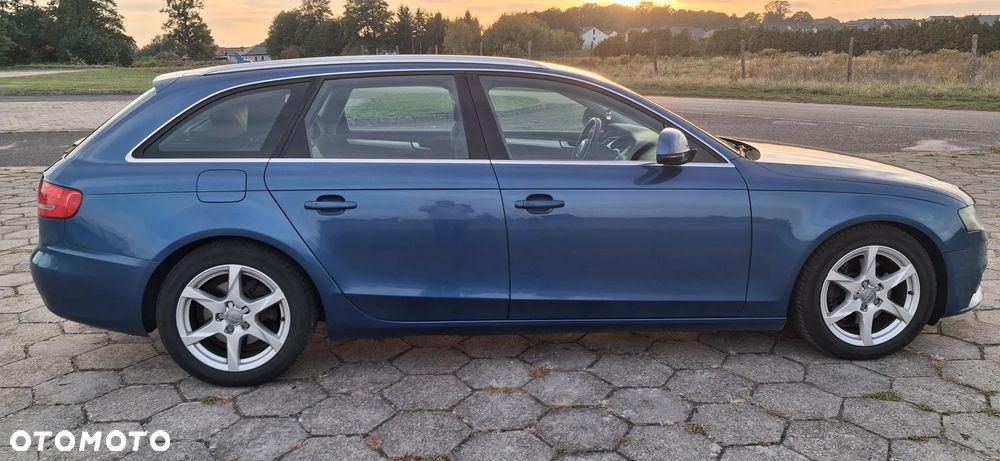 Audi A4 Avant - 7
