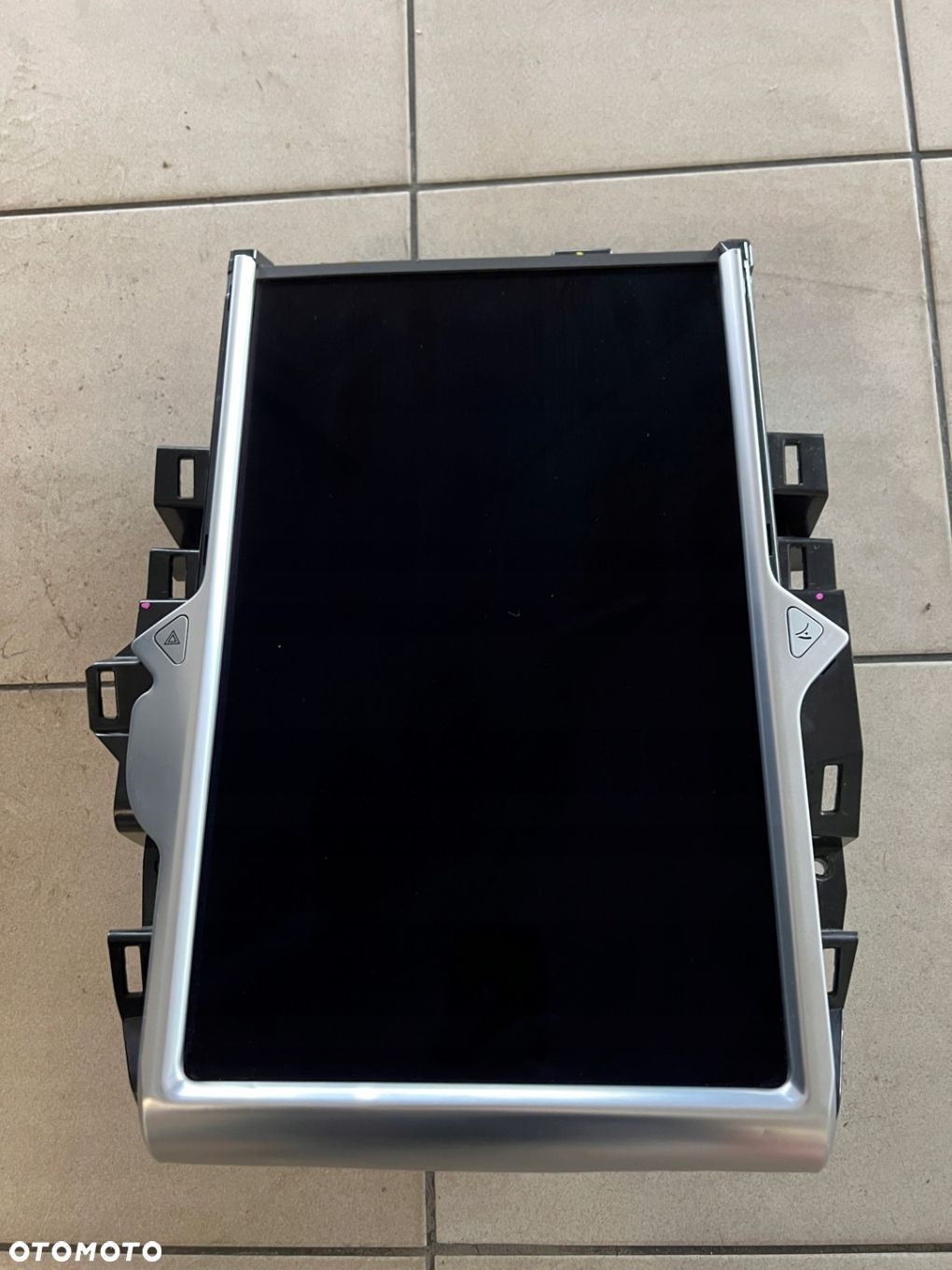 TESLA S LIFT EKRAN WYŚWIETLACZ PANEL ŚRODKOWY - 1