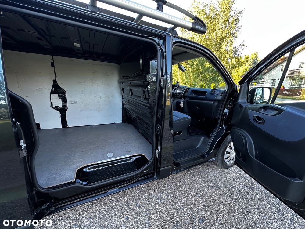 Opel Vivaro - 37
