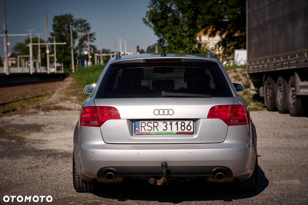 Audi A4 Avant 2.0 T FSI quattro - 4