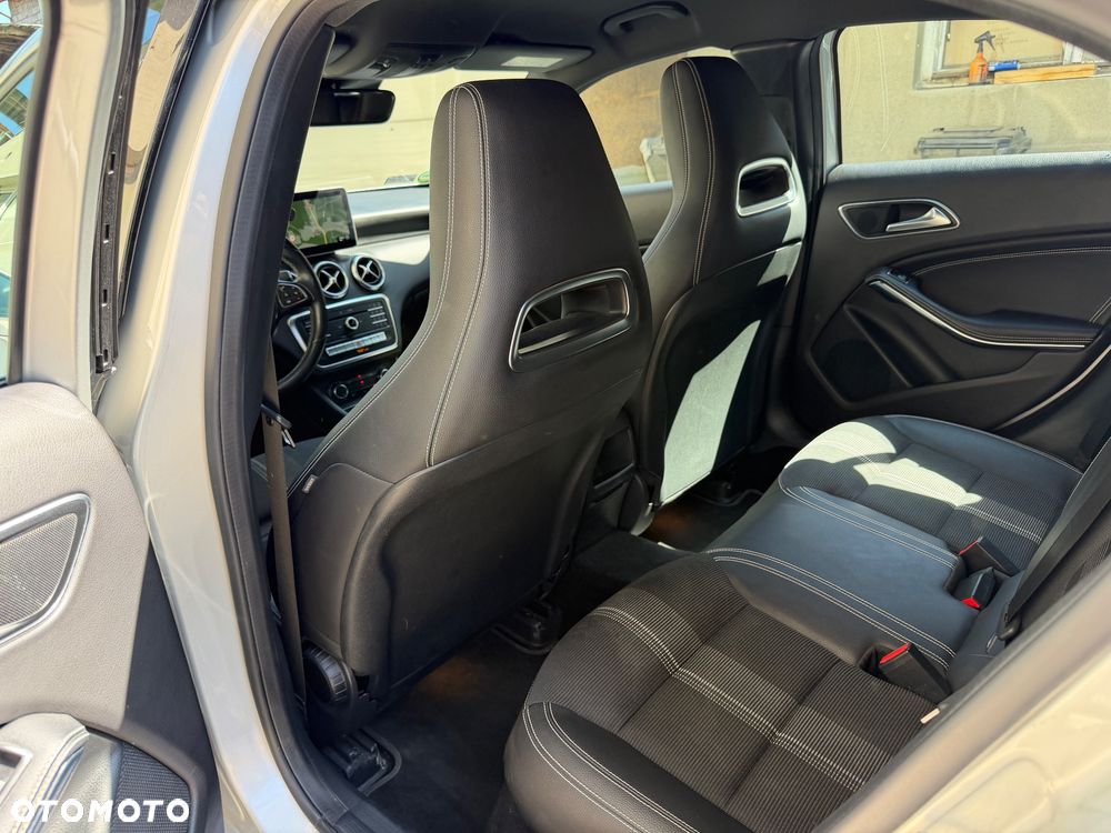 Mercedes-Benz Klasa A 200 7G-DCT Style - 21