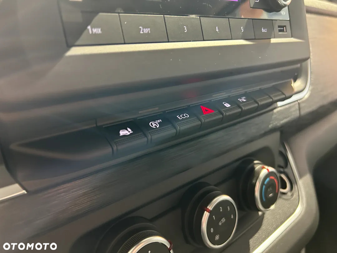 Renault Trafic - 30