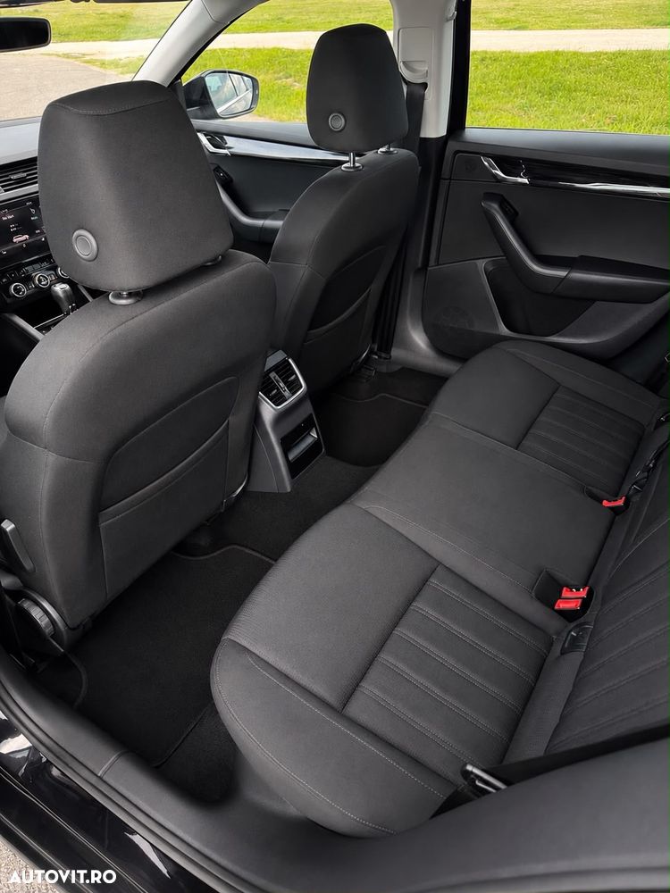 Skoda Octavia 1.5 TSI DSG Style - 7