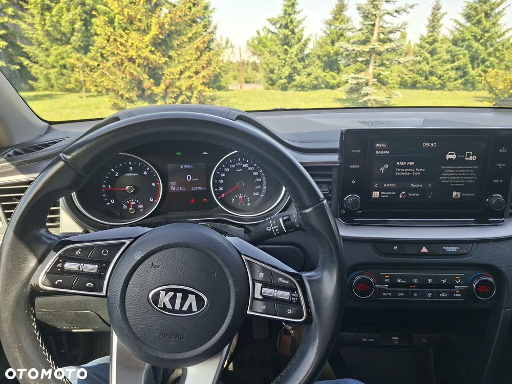 Kia Ceed 1.6 CRDi mHEV L - 4