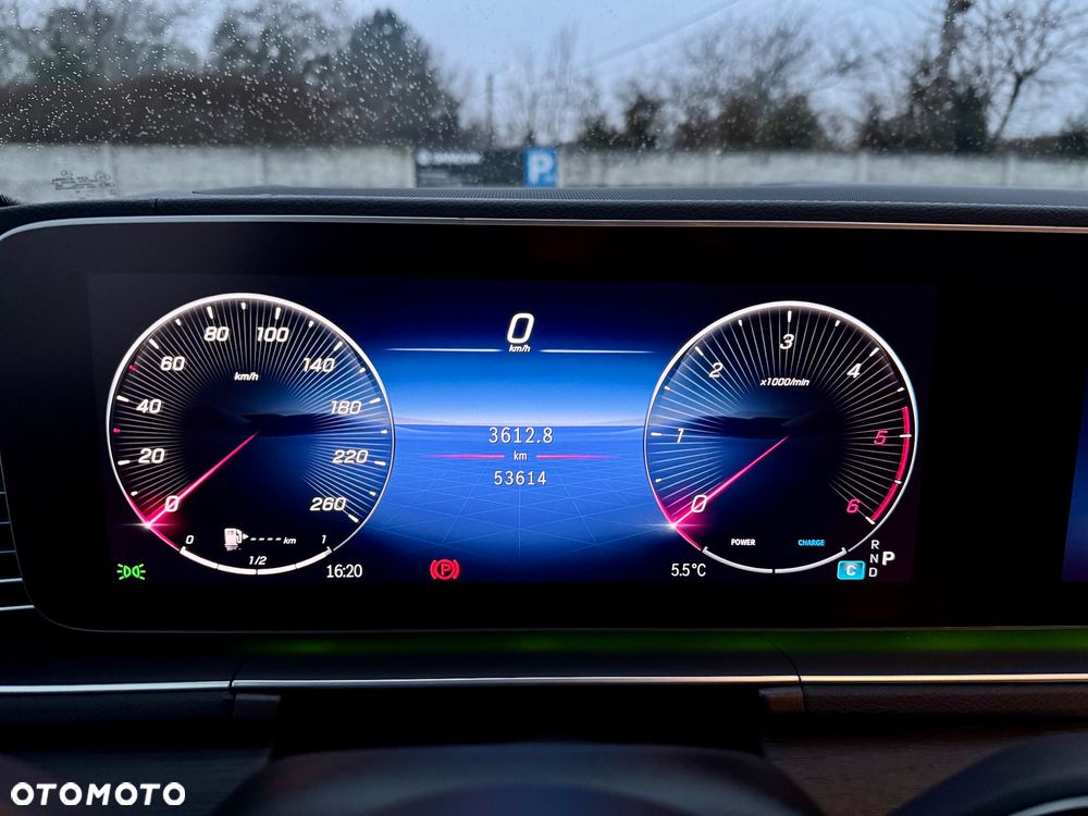 Mercedes-Benz GLE - 26