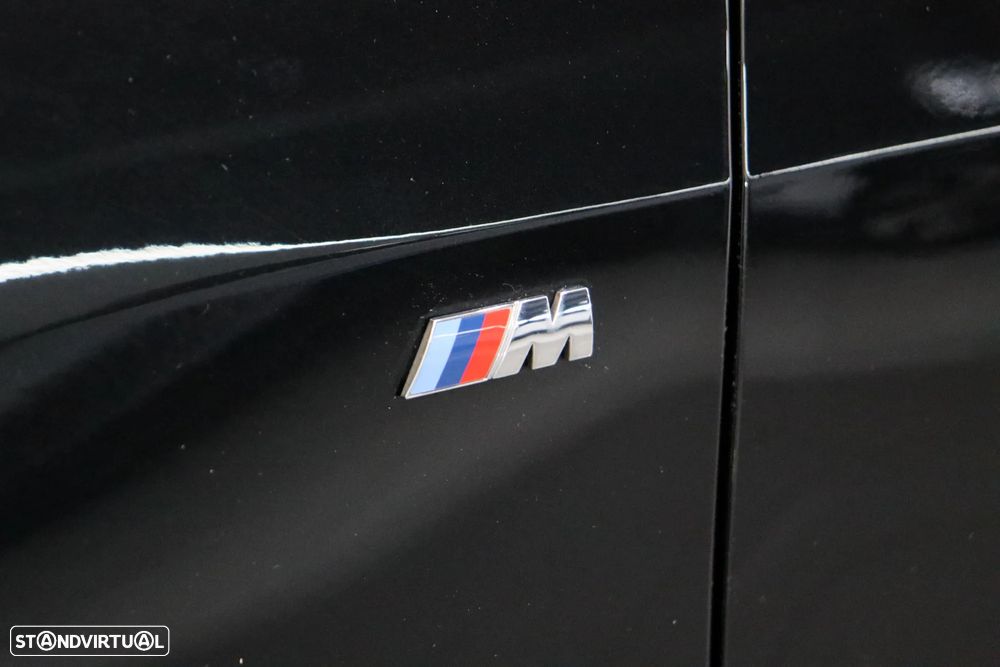 BMW 116 d Pack Desportivo M Auto - 27