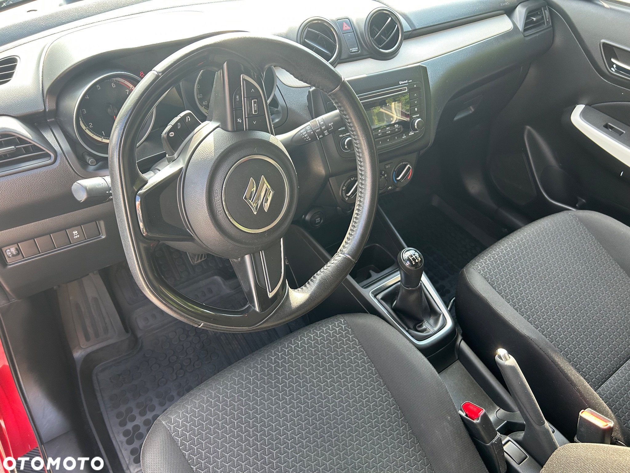 Suzuki Swift - 11