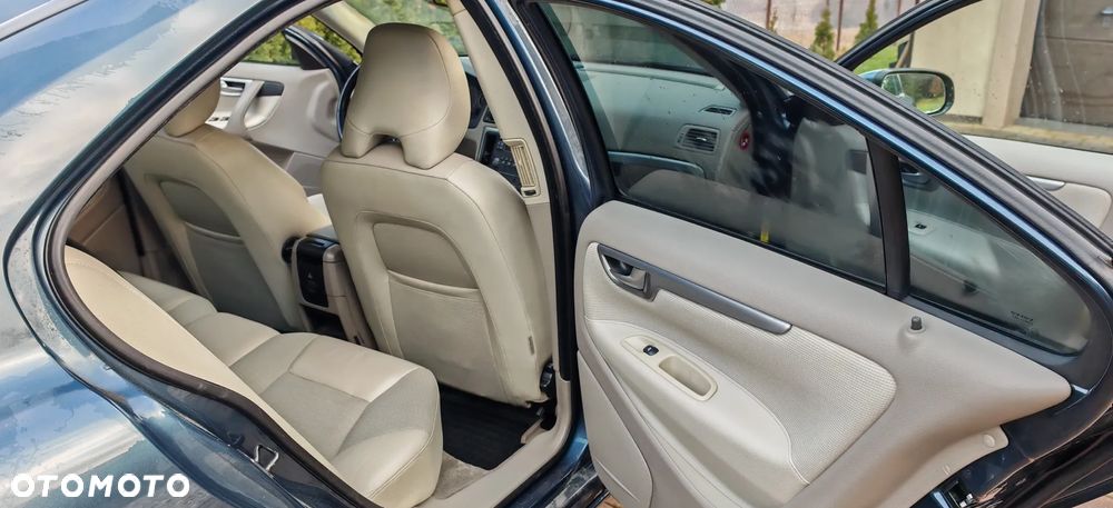 Volvo S60 D5 Kinetic - 12