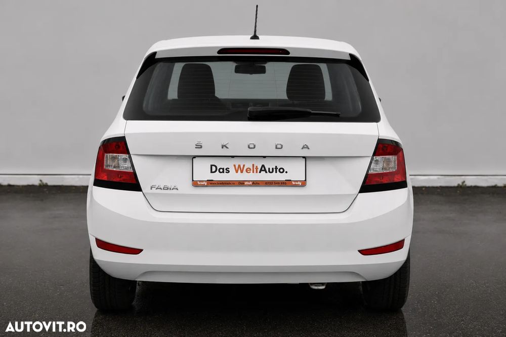 Skoda Fabia 1.0 TSI Ambition - 11