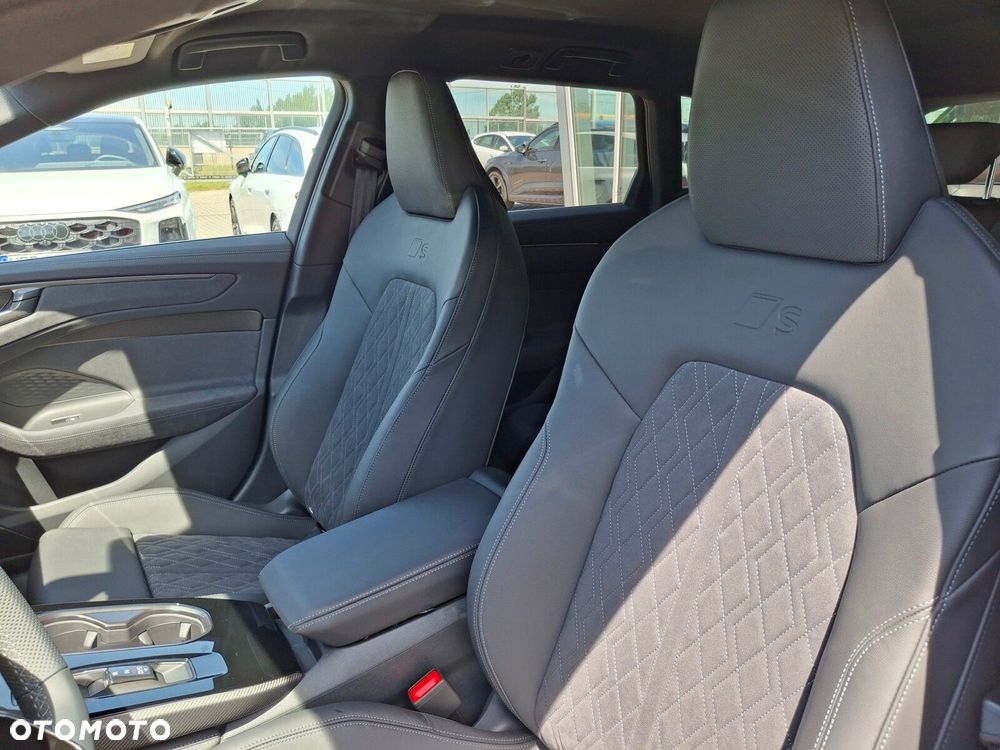 Audi A6 Avant - 28