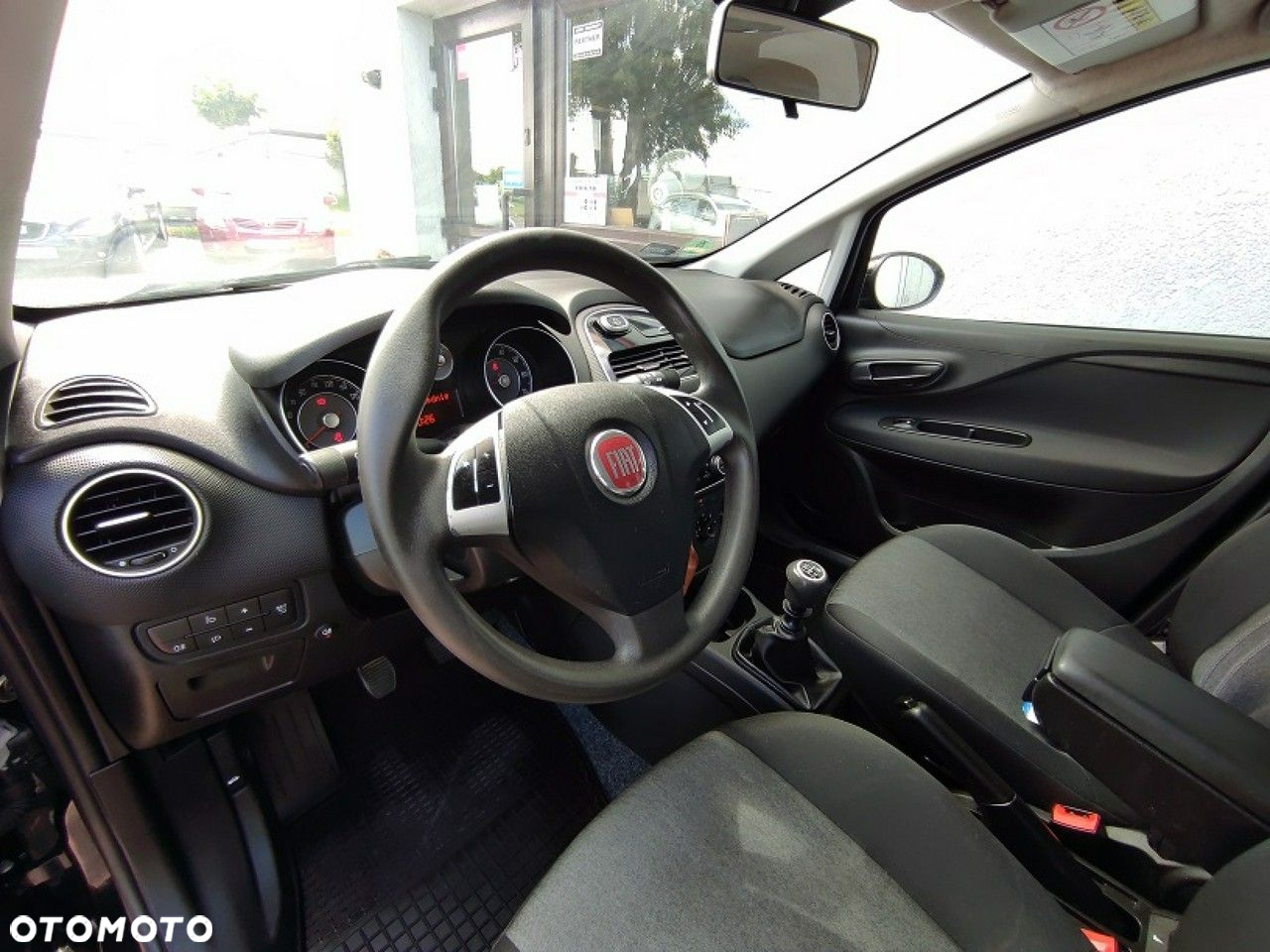 Fiat Punto - 10