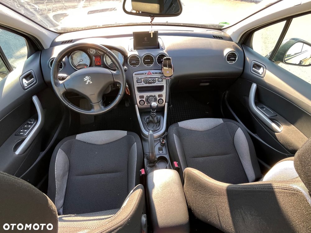 Peugeot 308 - 11