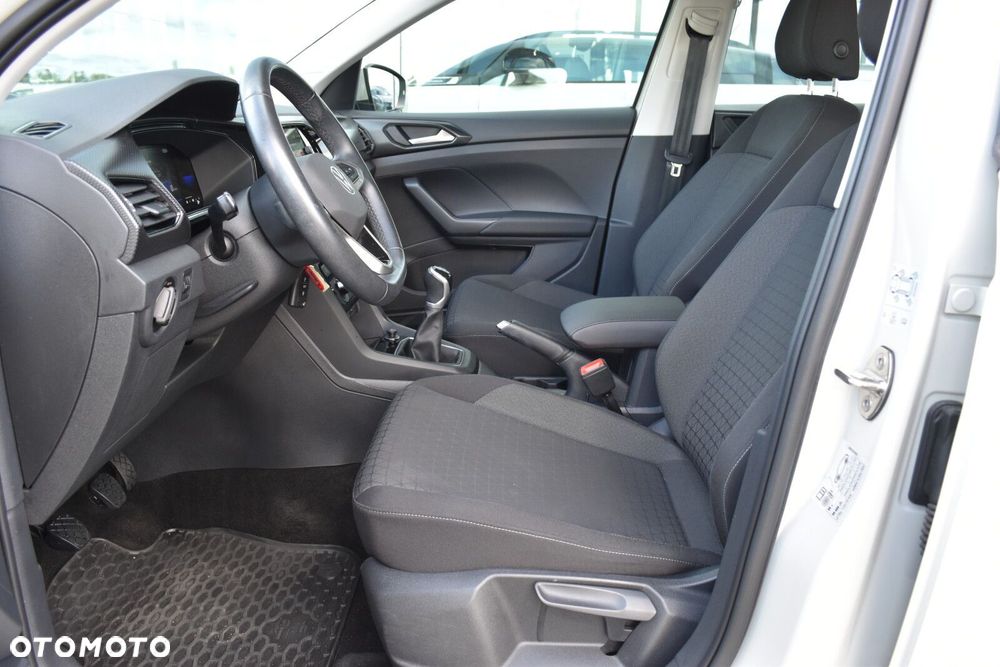Volkswagen T-Cross - 28