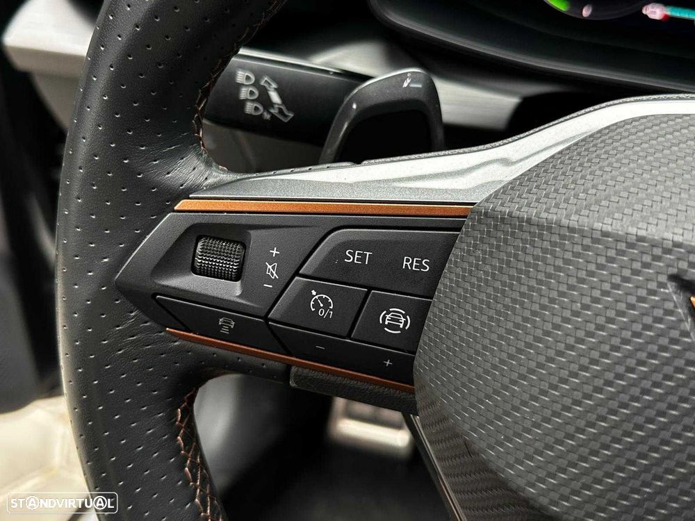 Cupra Leon ST 1.4 e-Hybrid MID DSG - 10