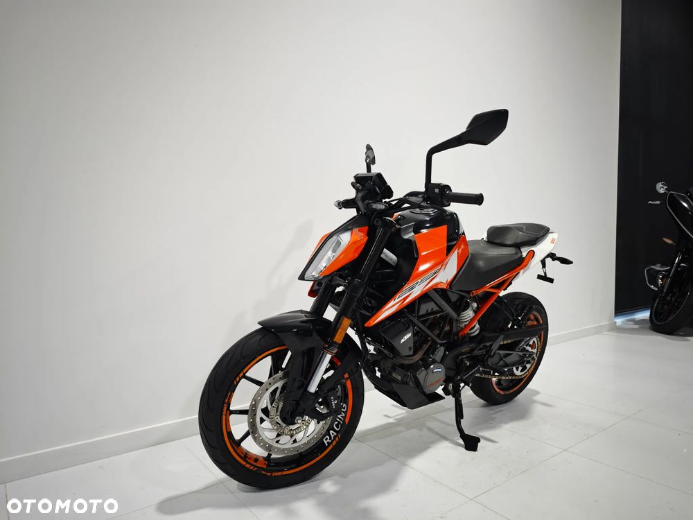 KTM Duke - 4