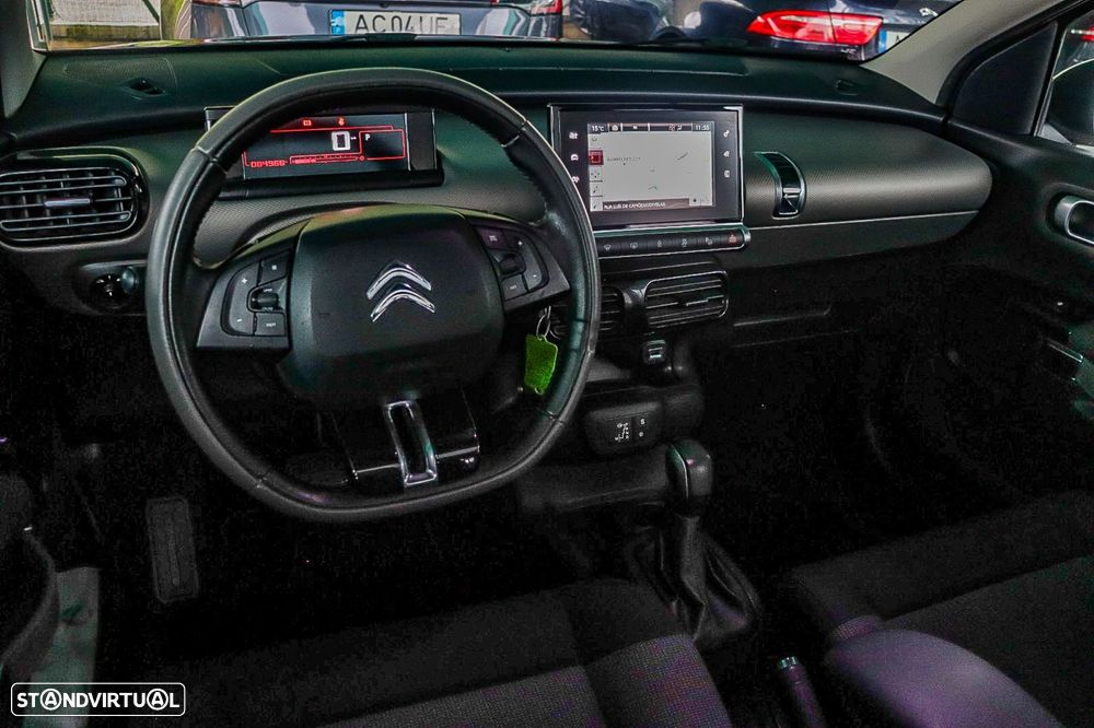 Citroën C4 Cactus 1.2 PureTech Shine EAT6 - 13