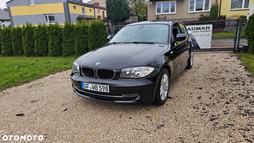 BMW Seria 1 118d - 23