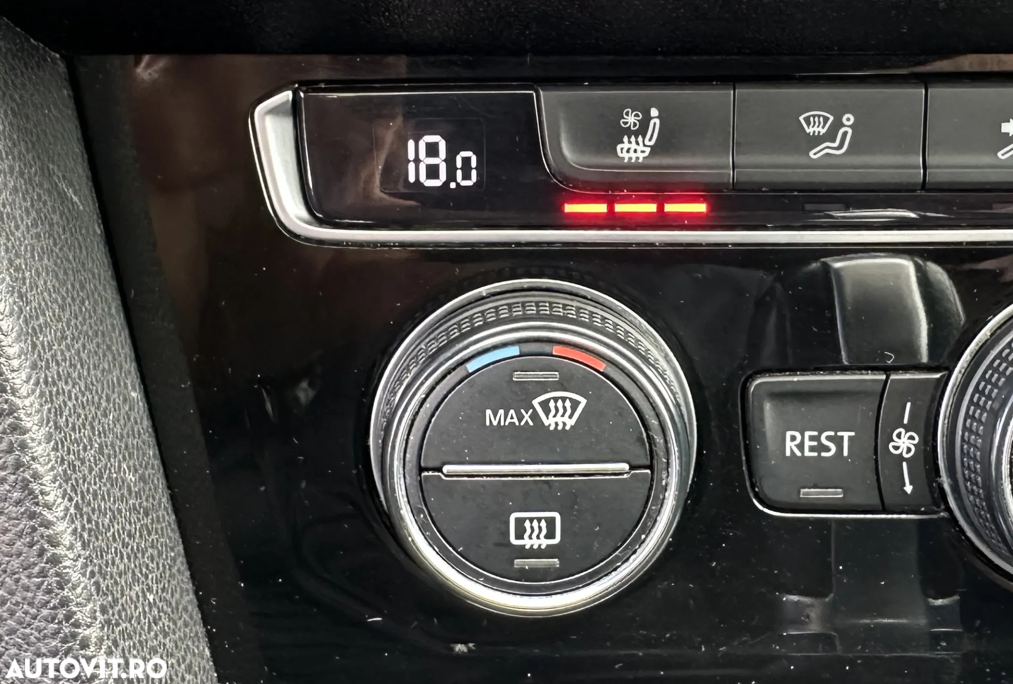 Volkswagen Passat - 16
