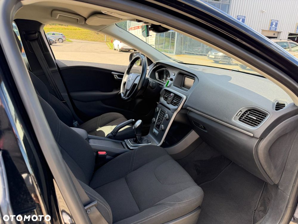Volvo V40 - 12