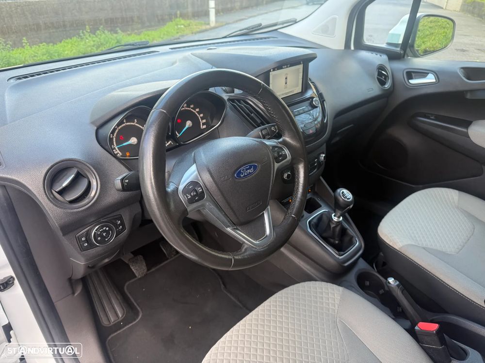 Ford Tourneo Courier 1.0 EcoBoost Titanium - 8
