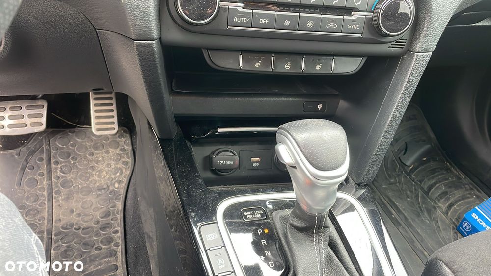 Kia ProCeed 1.5 T-GDI DCT7 OPF GT LINE - 7