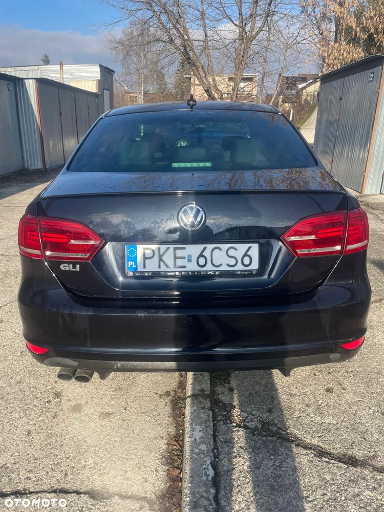 Volkswagen Jetta 2.0 Turbo FSI DSG Sportline - 5