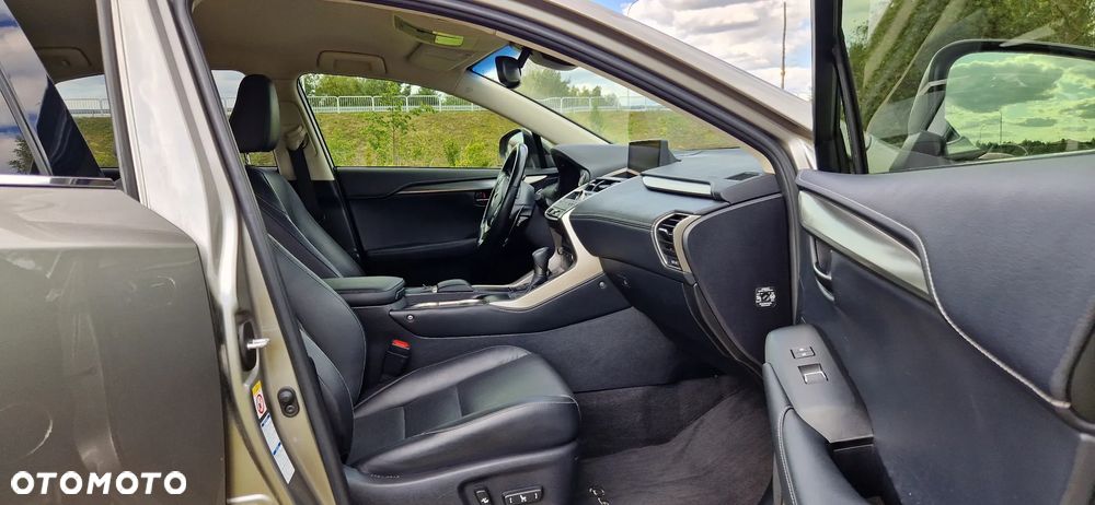 Lexus NX 300 Comfort AWD - 5