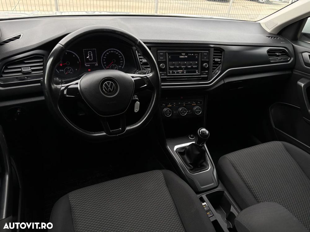 Volkswagen T-ROC - 12
