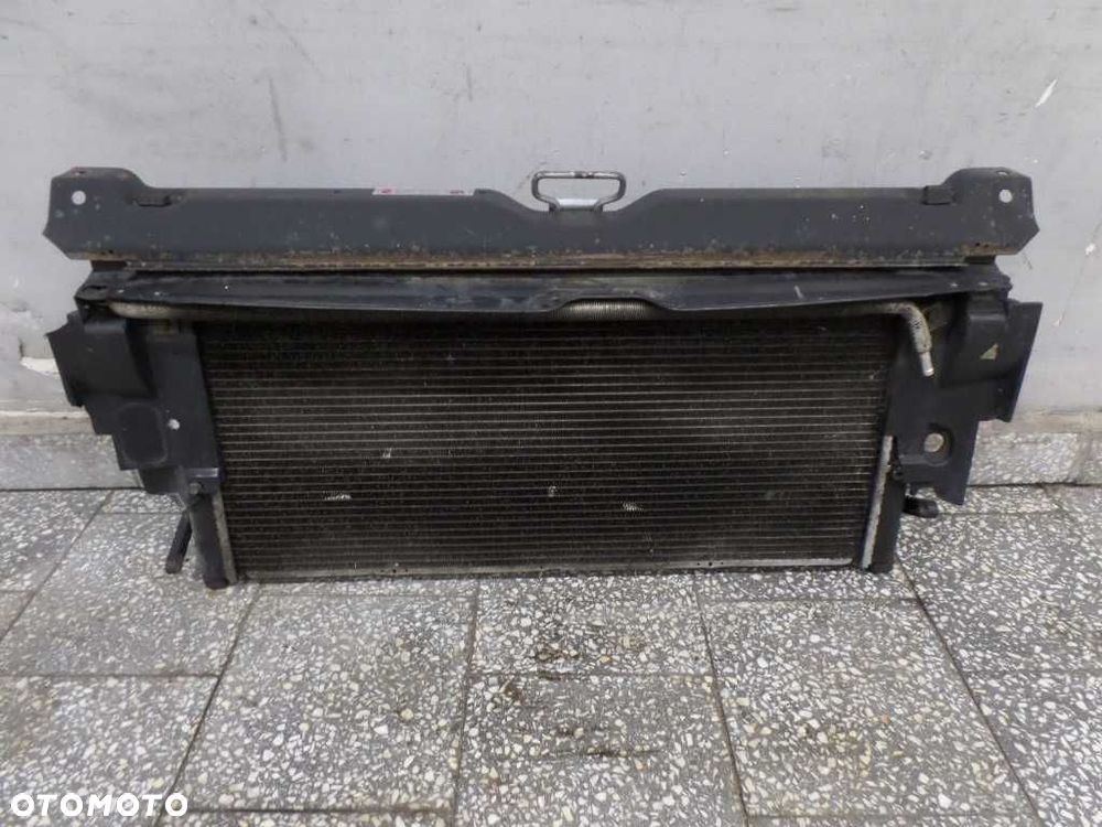 VW T4 MULTIVAN CARAVELLE 91-99 1.9 2.4 CHLODNICA WENTYLATOR PAS PRZEDNI 701422091A 701121207B - 1