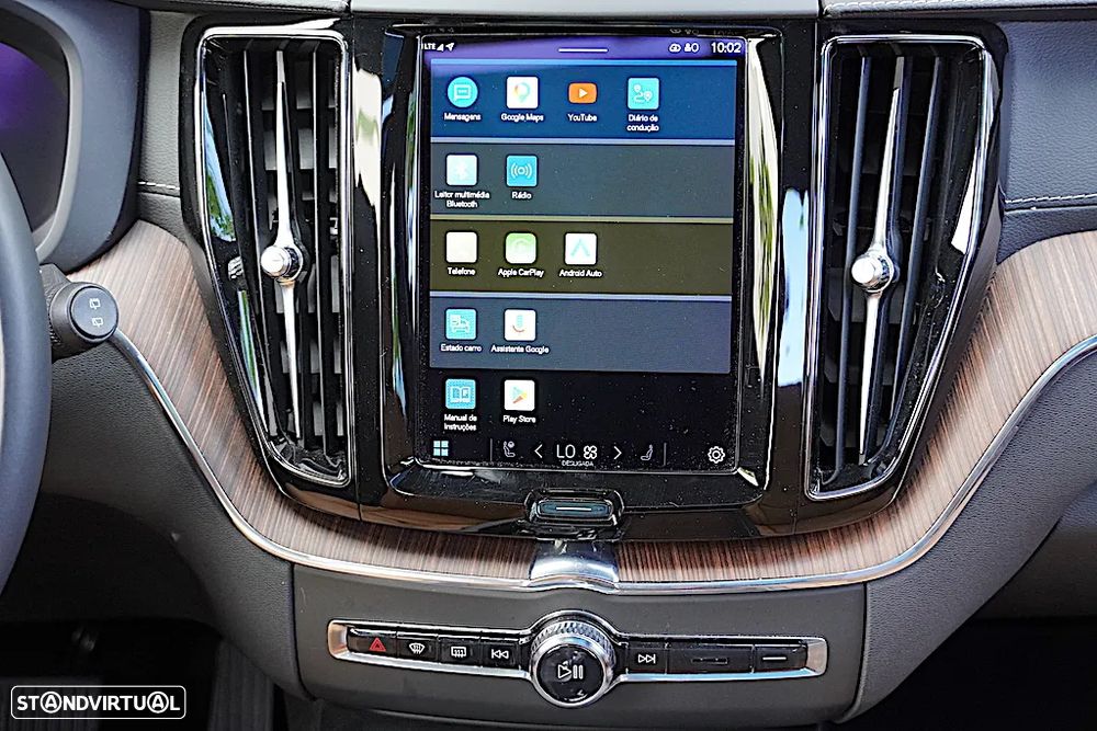 Volvo XC 60 2.0 B4 Inscription Geartronic - 30