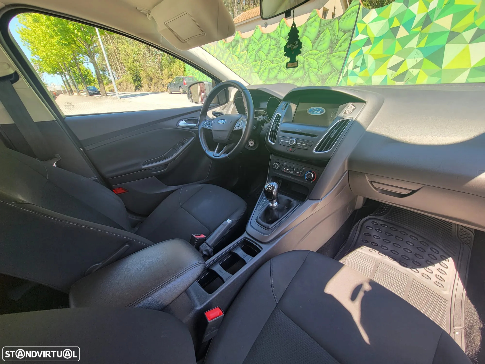 Ford Focus SW 1.0 EcoBoost S&S ST-LINE - 13