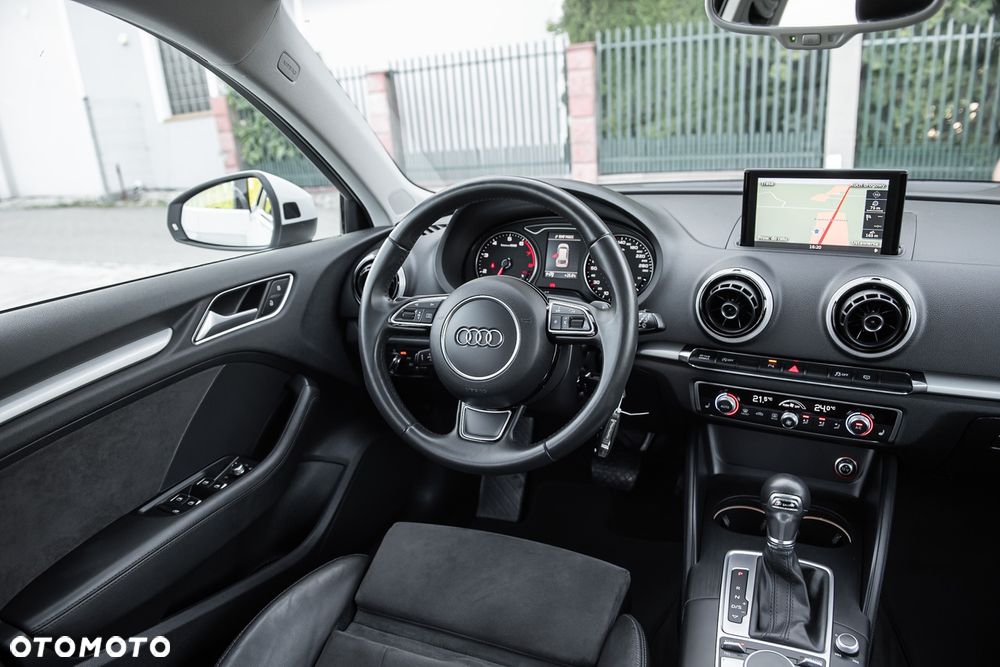 Audi A3 Sportback 1.8 TFSI quattro S tronic S line Sportpaket - 30