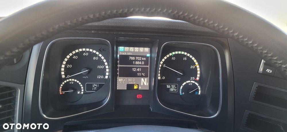 Mercedes-Benz 1843 - 5