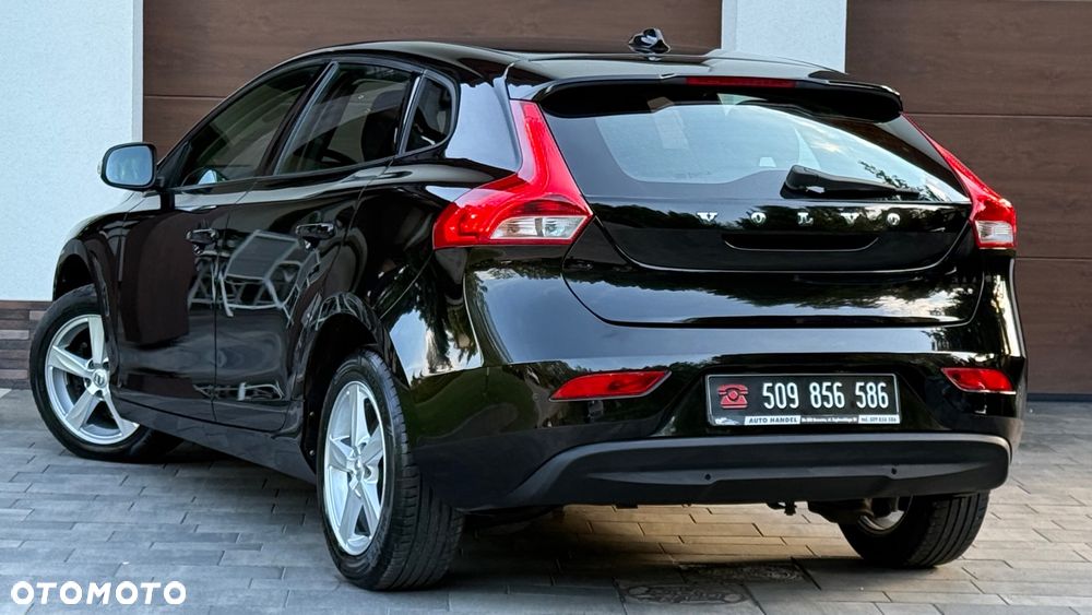 Volvo V40 - 30