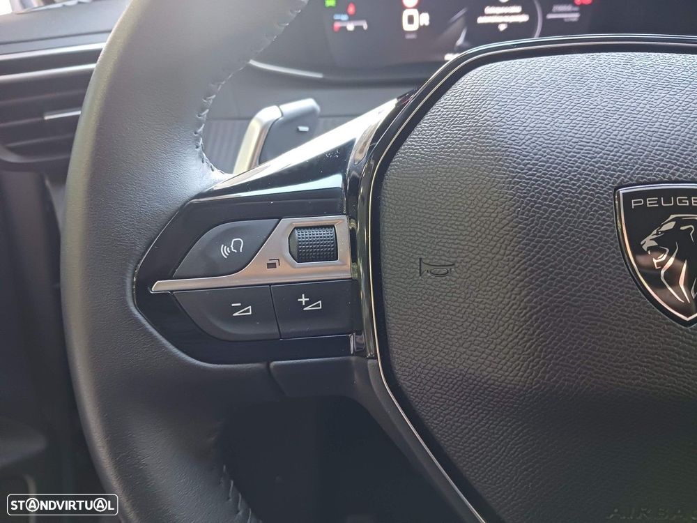 Peugeot 208 1.2 Hybrid Allure e-DCS6 - 22